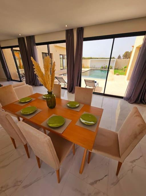 Villa Piscine Sans Vis A Vis
