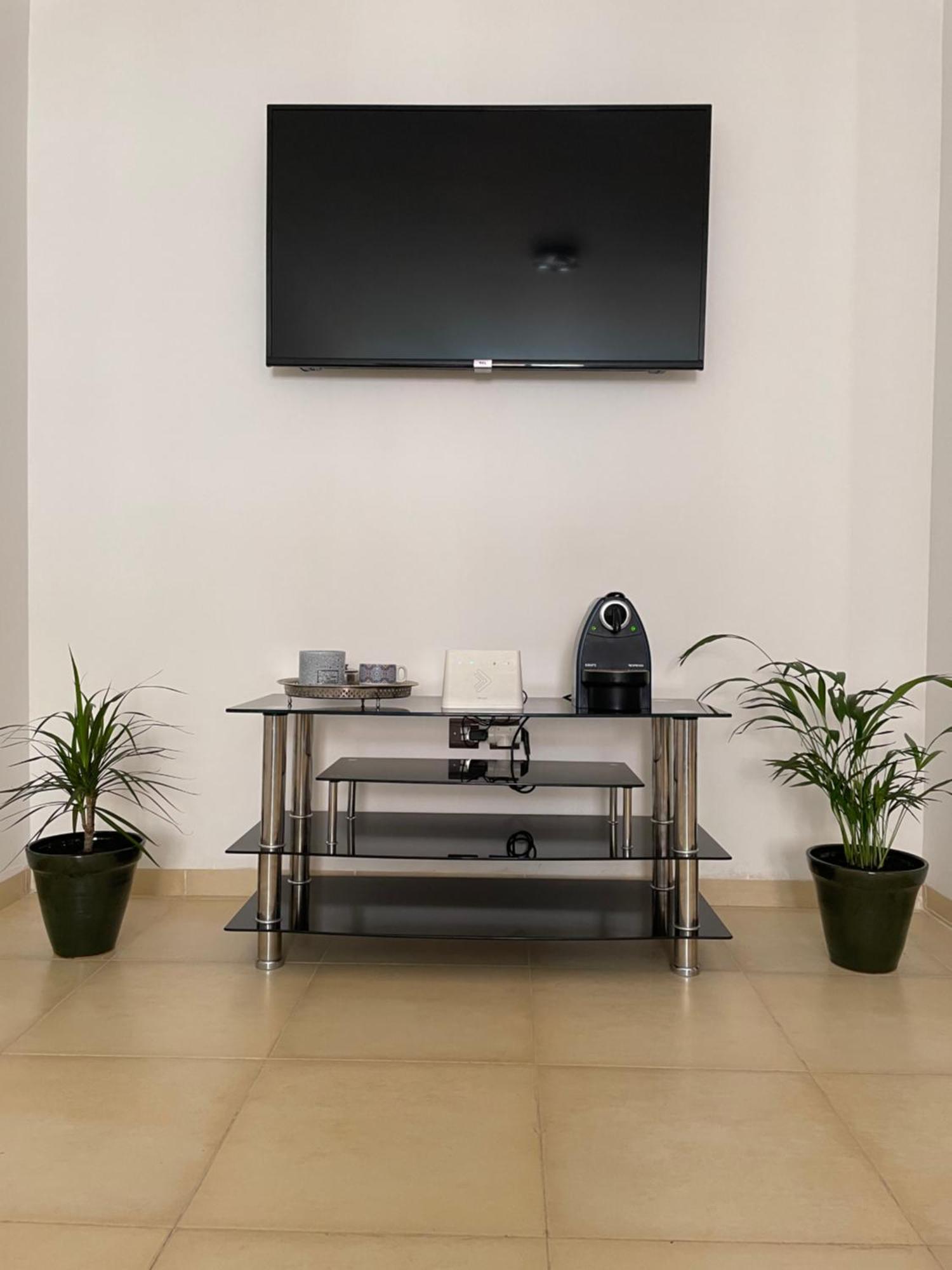 Apartment Issam