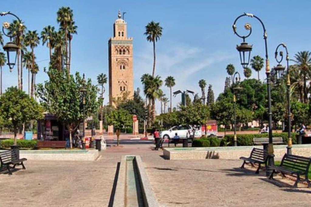 Jarco Marrakech, Coeur Medina, Rooftop, Bassin , Proche Place Jemaa El Fna Villa *