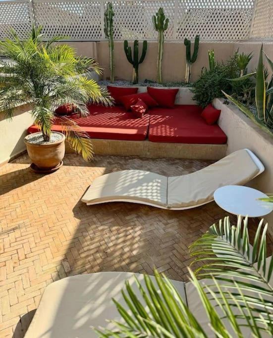 Jarco Marrakech, Coeur Medina, Rooftop, Bassin , Proche Place Jemaa El Fna Villa *