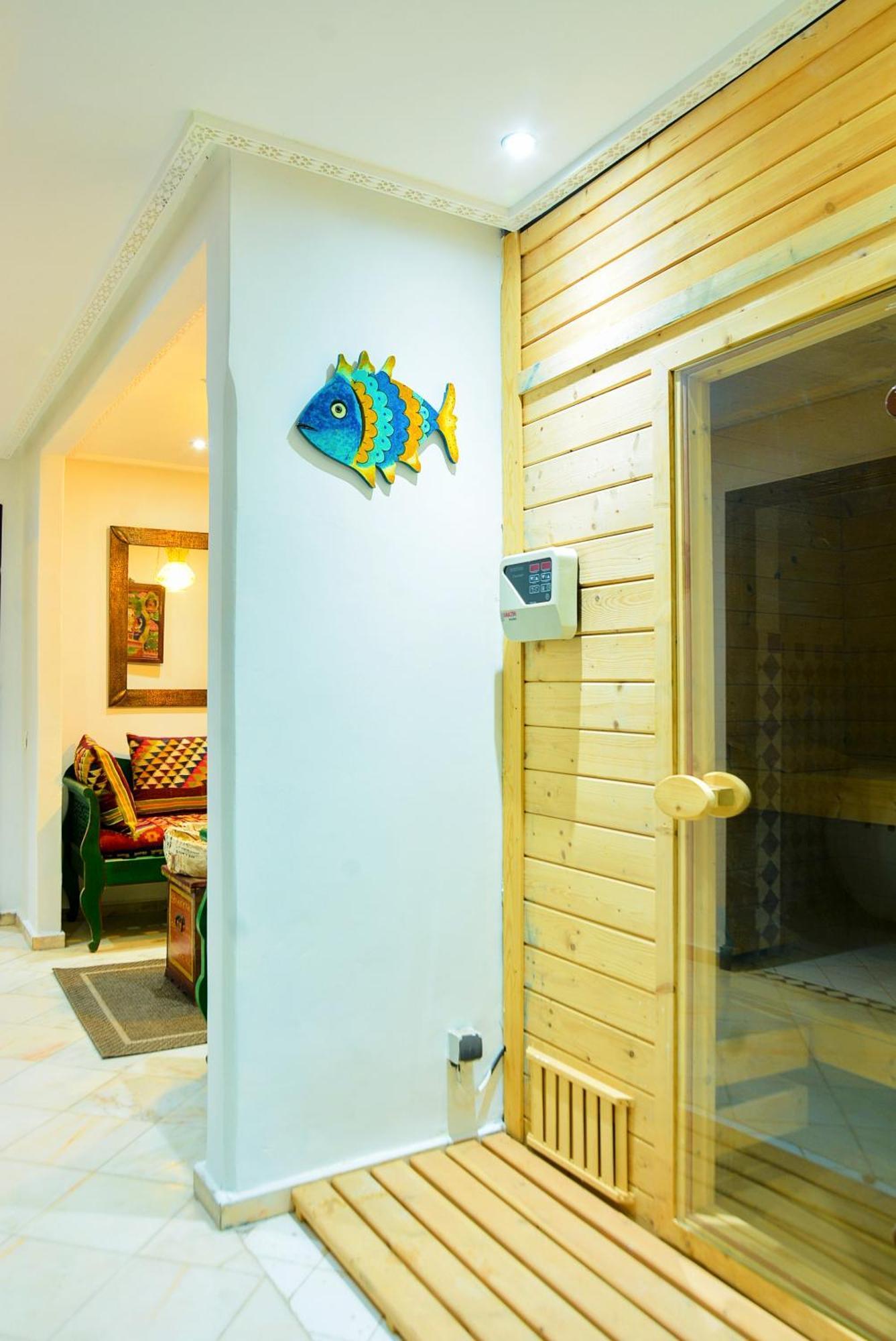 Villa The Palace - Gym - - Tennis Court