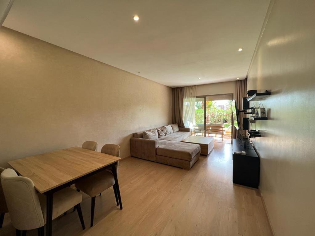 Appartement Jade Acces Direct Piscine, Jardin Privatif *