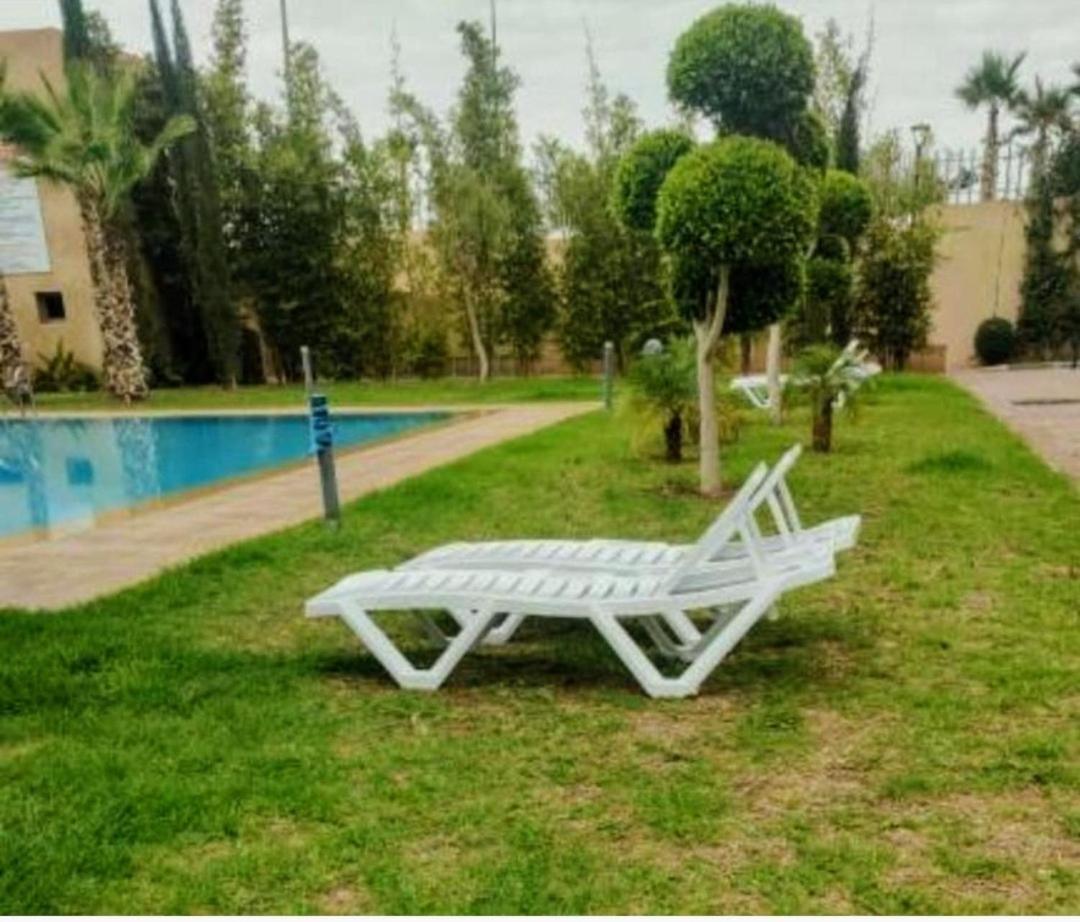 Appartement Calme Et Elegant Au Coeur De Marrakech *