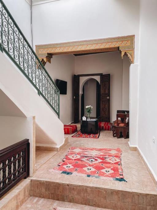 Hébergement de vacances Dar Habiba 120m2 In Der Medina Mit Terrasse