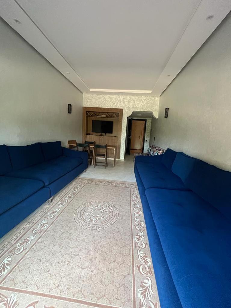 Avec Piscine Et Parking 23 Apartamento *