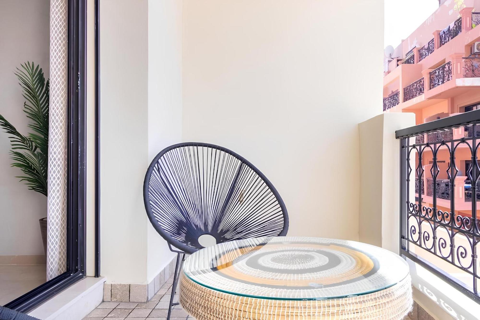 Appartement C-appartement De Luxe Plein Centre De Gueliz Avec Piscine Parking Wifi Netflix Marrakesh