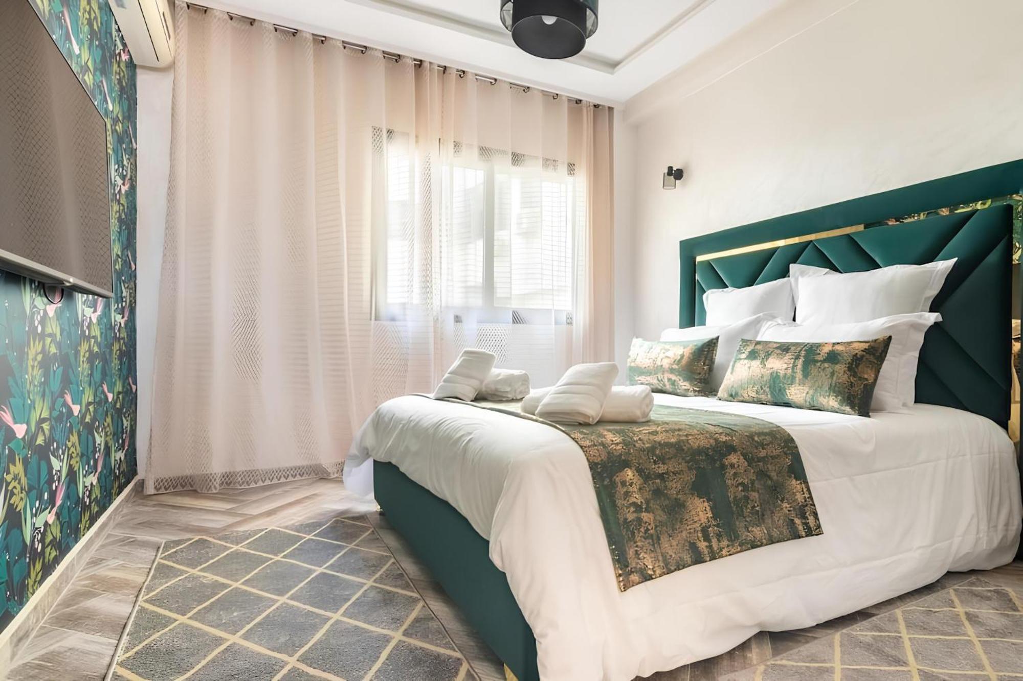 Appartement C-appartement De Luxe Plein Centre De Gueliz Avec Piscine Parking Wifi Netflix Marrakesh