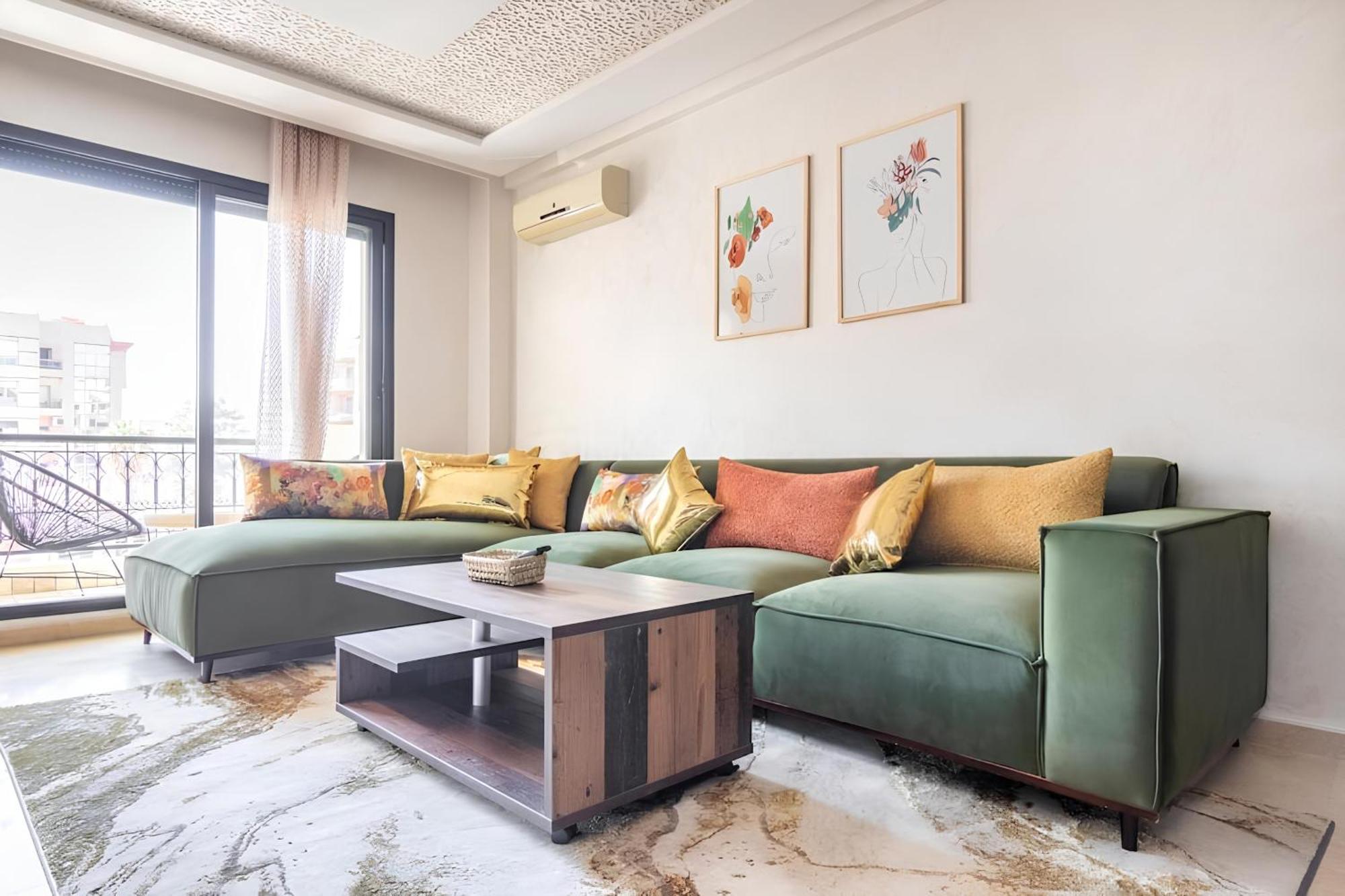 C-appartement De Luxe Plein Centre De Gueliz Avec Piscine Parking Wifi Netflix Appartement *