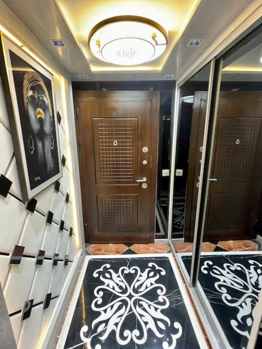 2 Luxe Contemporain Hivernage Appartement *
