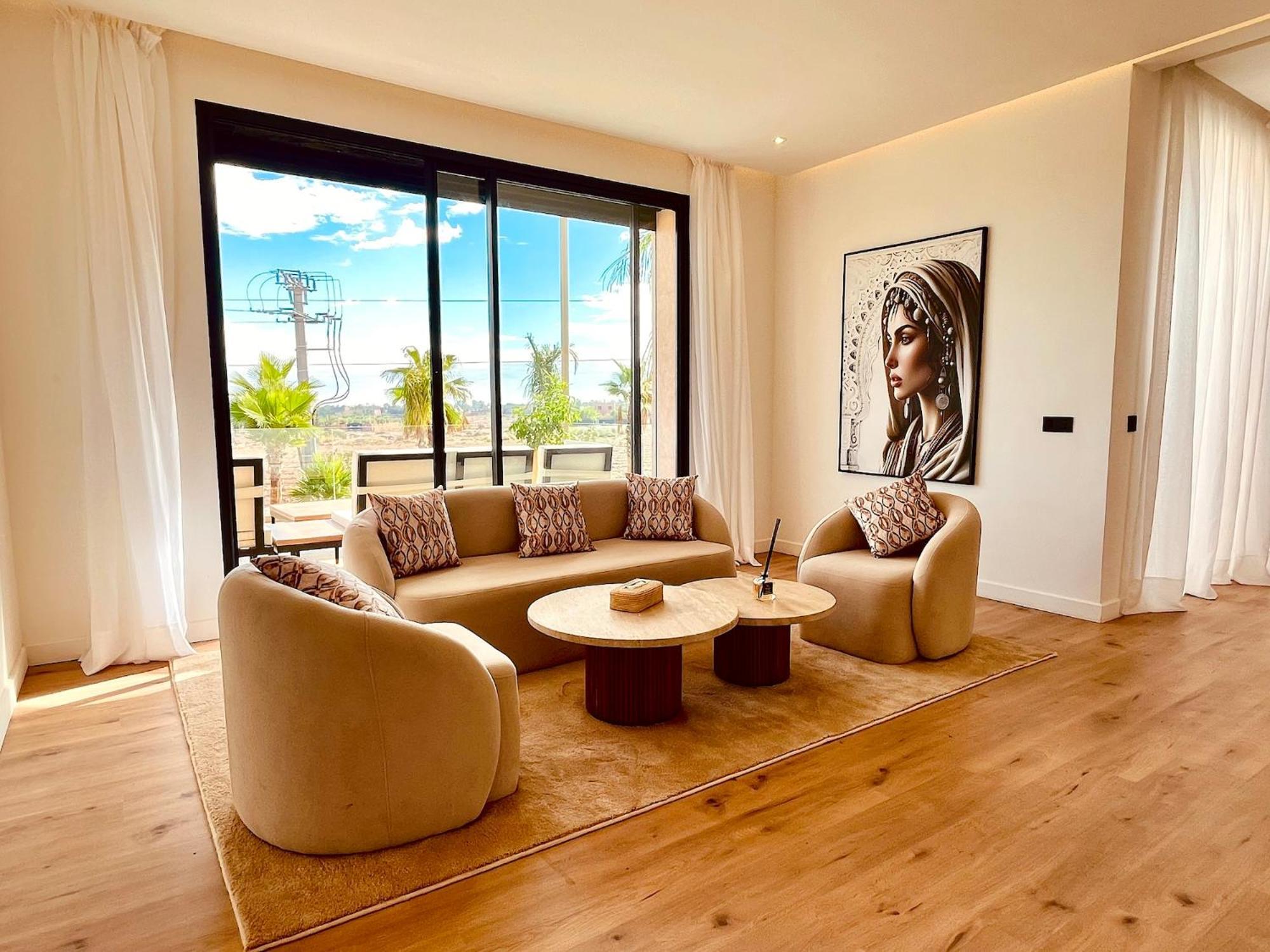 Palais Thena Villa *