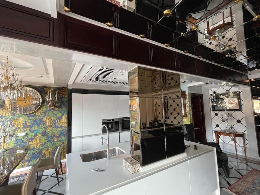 2 Luxe Contemporain Hivernage Appartement *