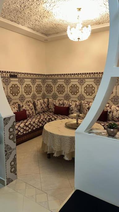 Privee 2 Marrakech Piscine Chauffee En Option Sans Vis A Vis Pour Famille Et Couple Marie Uniquement Villa