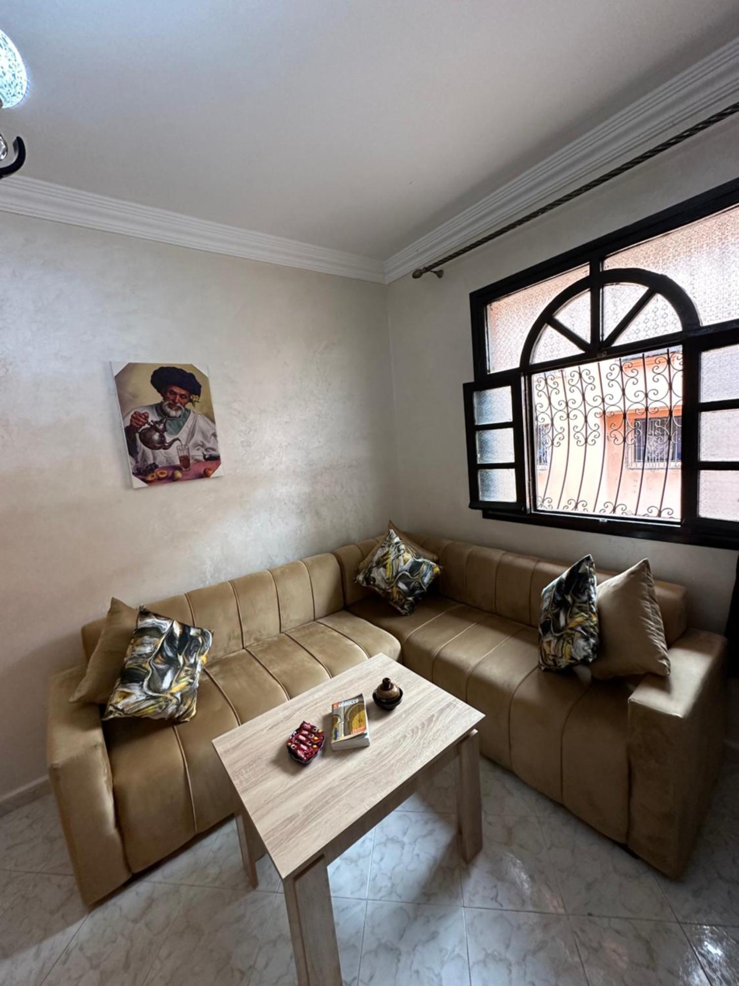 Appartement Lovely 2-bedroom *