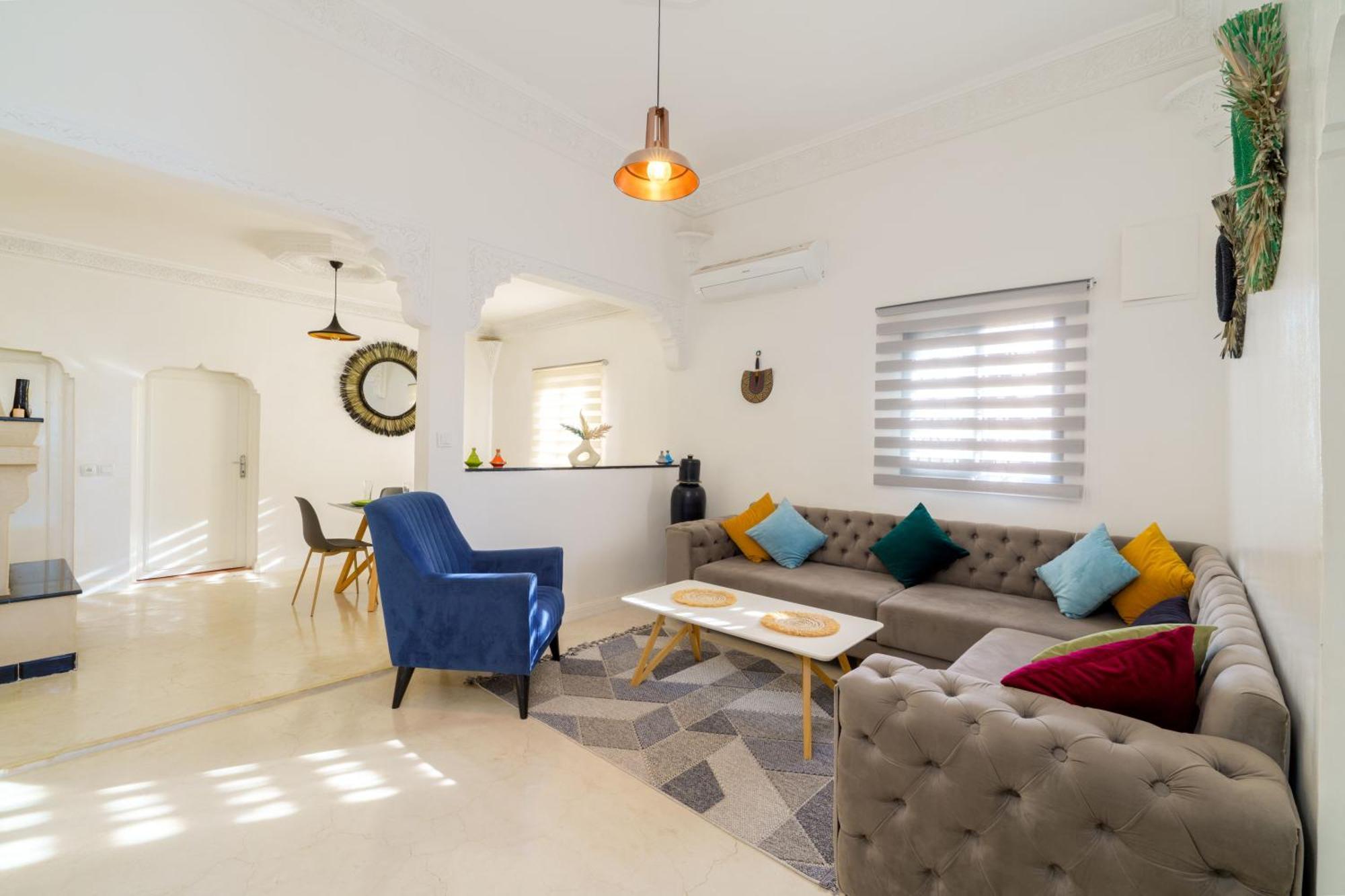 Elegant 10min From Centre Private Swimming Pool Villa *