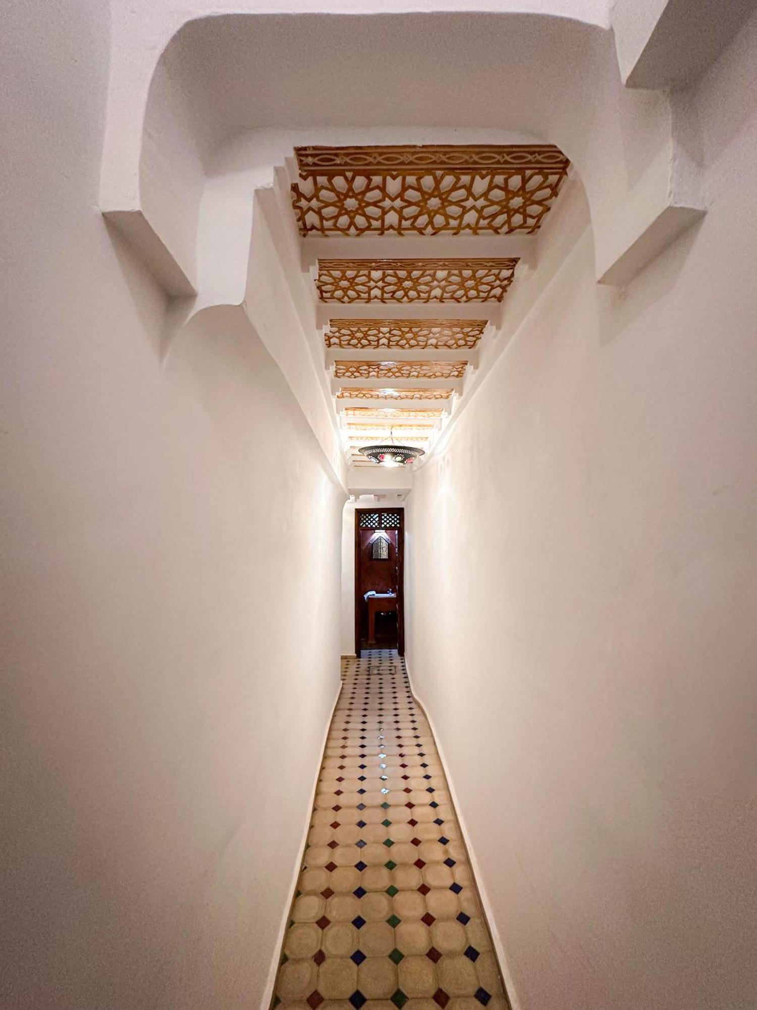 M Azbetz Maison d'hôtes *