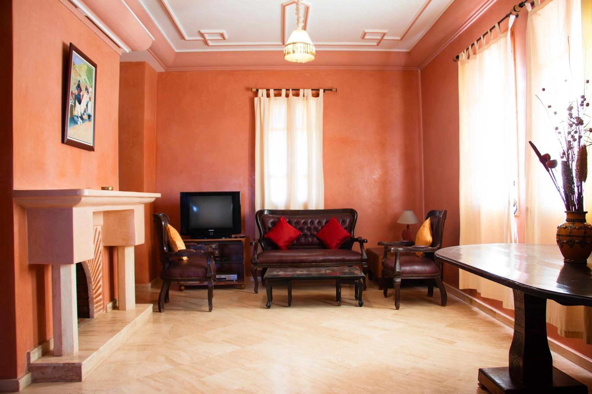 36 Amelkis - Pool & Garden Villa *