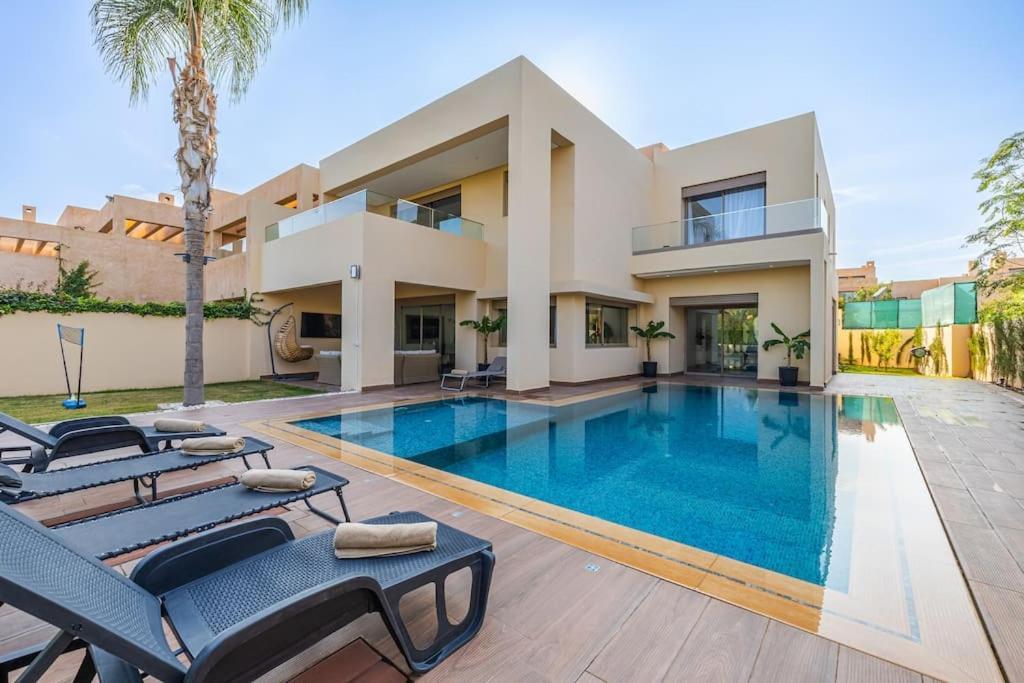 De Luxe Avec Piscine Chauffee Et Vue Sur Le Golf - Marrakech Prestigia