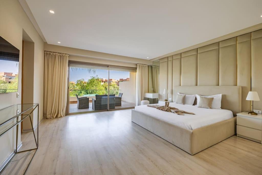 Villa De Luxe Avec Piscine Chauffee Et Vue Sur Le Golf - Marrakech Prestigia *