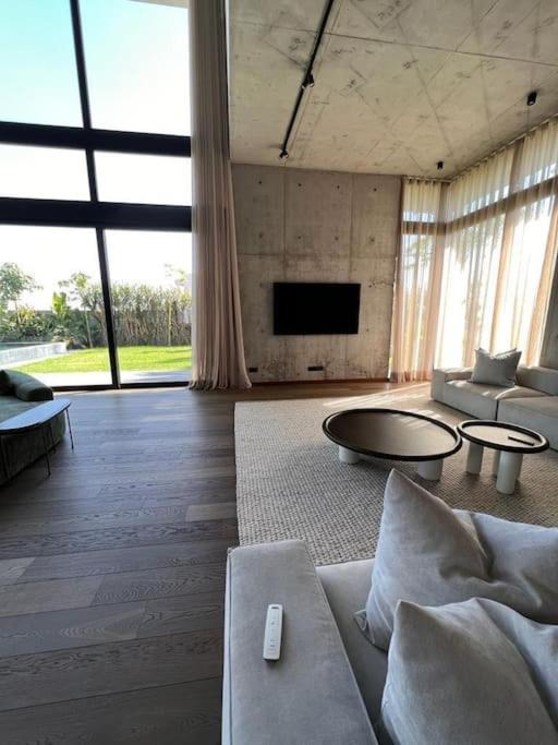 Avec Vue Imprenable Sur Le Golf Amelkis Villa