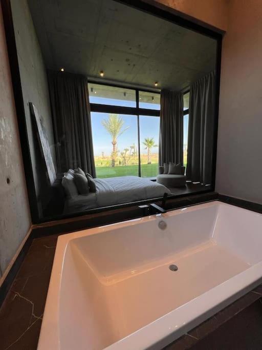Villa Avec Vue Imprenable Sur Le Golf Amelkis Marrakesh