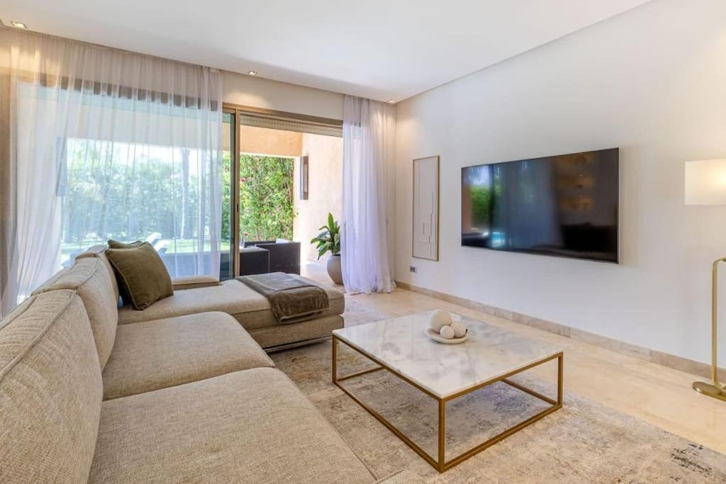 Villa Sur Golf Avec Piscine Privee Chauffee *