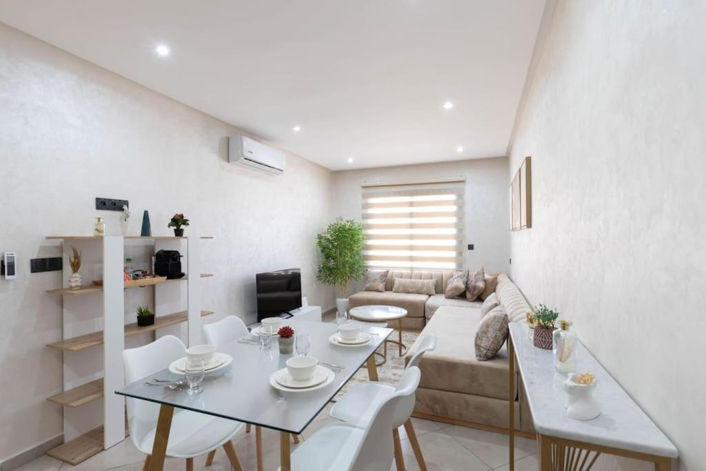 Moderne A Deux Pas Du Coeur De La Appartement *