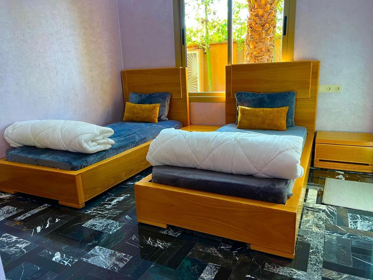 Avec Piscine Et Jardin Villa *