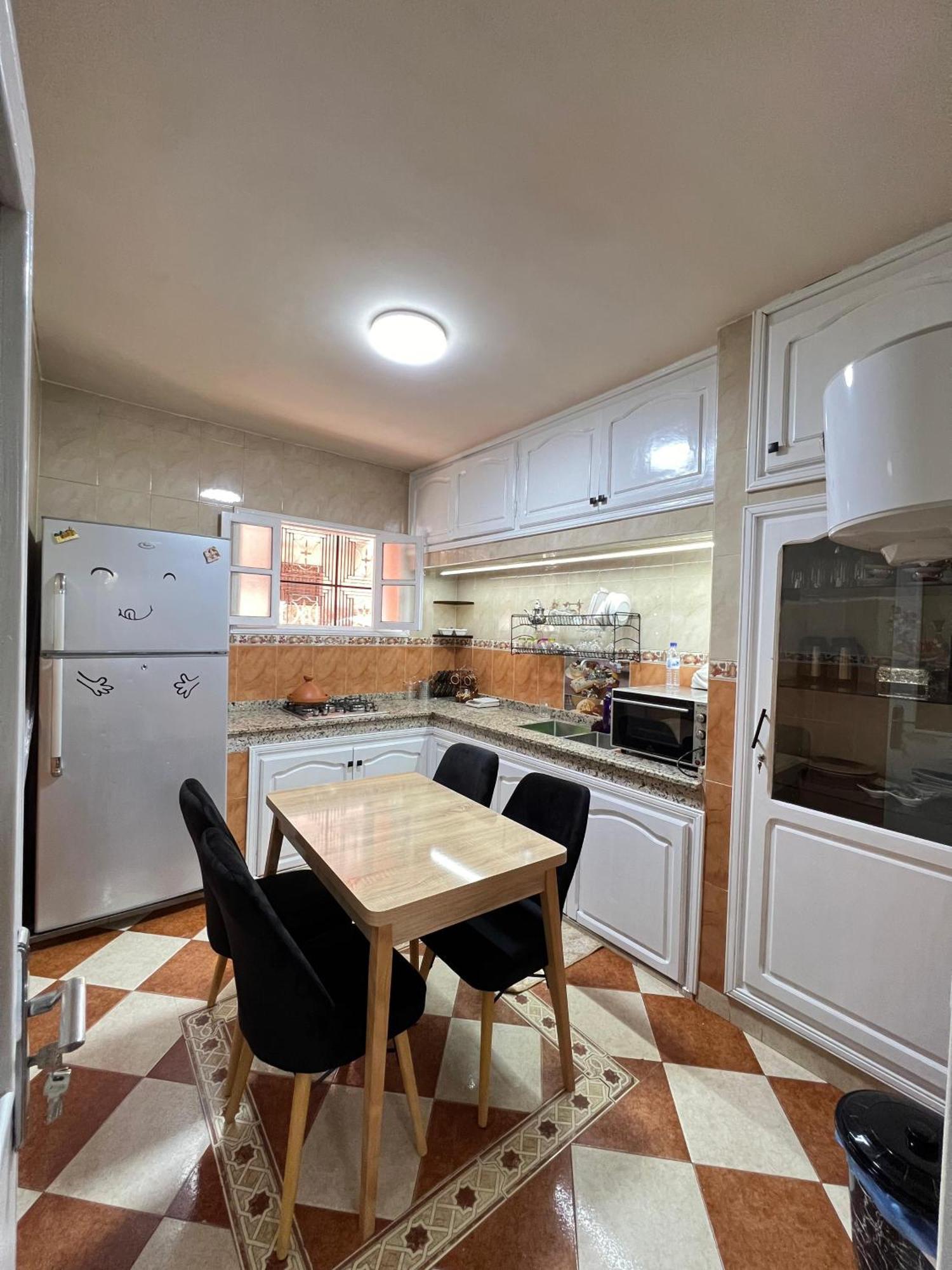 Cozy Near Airport Apartment *