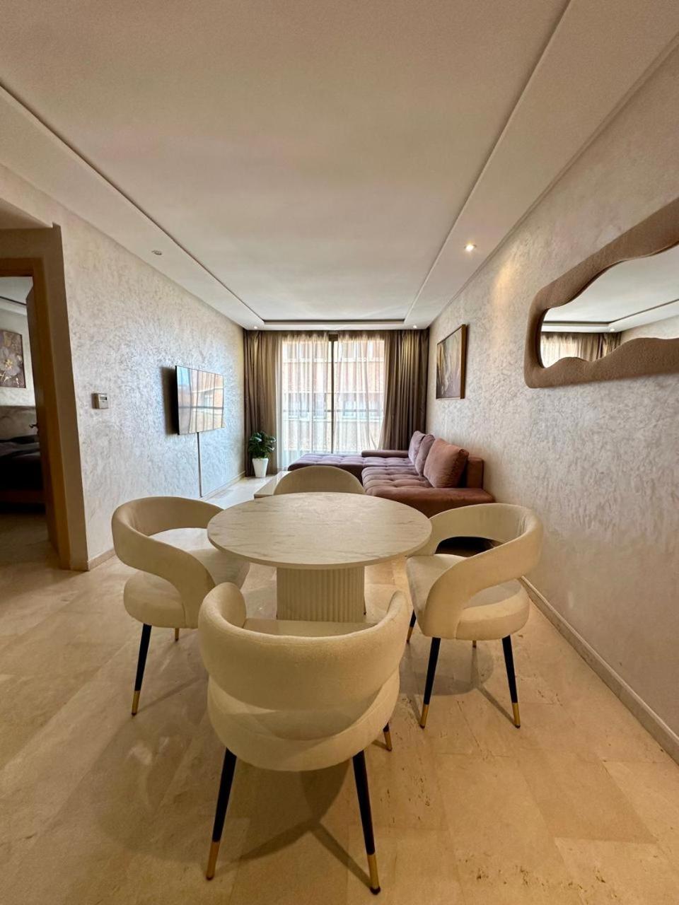 2 Salon A Cote De Carre Eden 10 Apartment