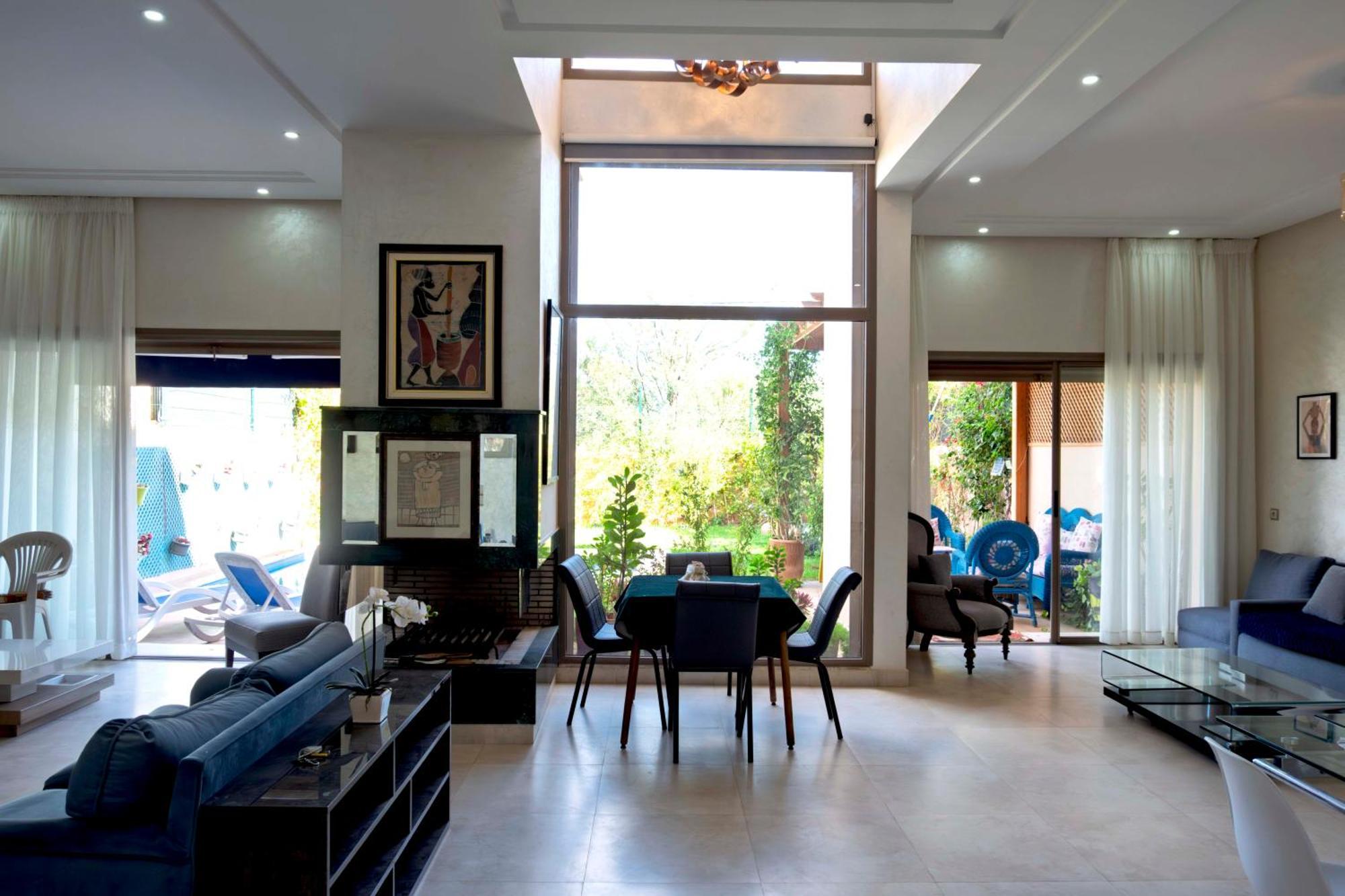 3 Suits Villa, Blue