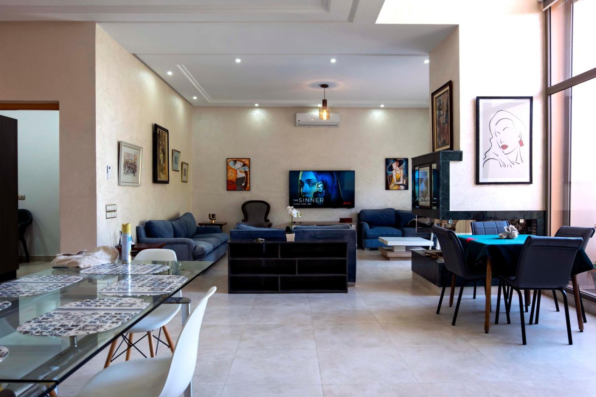 3 Suits Villa, Blue Marrakesh
