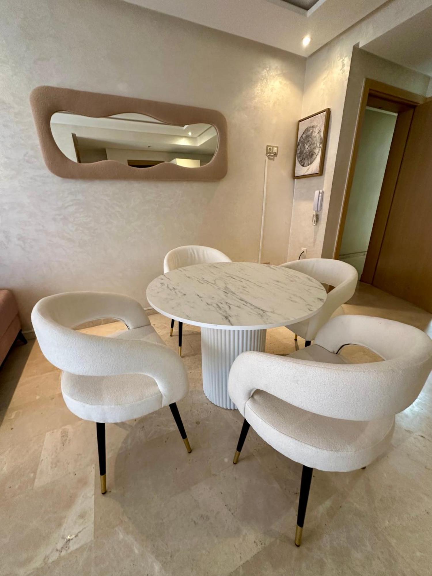 2 Salon A Cote De Carre Eden 10