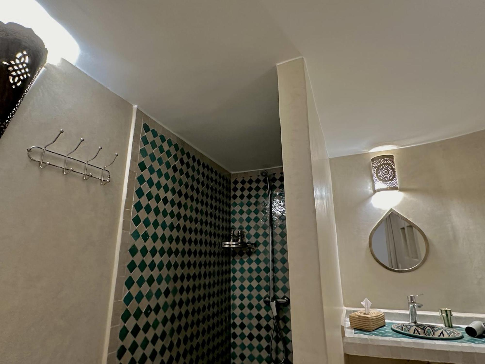 Ocallaghan Riad 4*