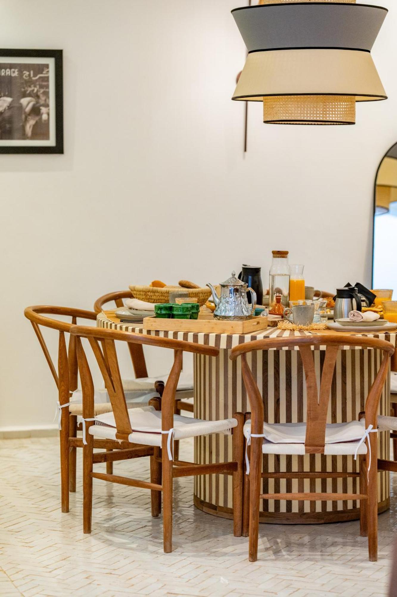 Le M Neuf Et Contemporain Holiday home *