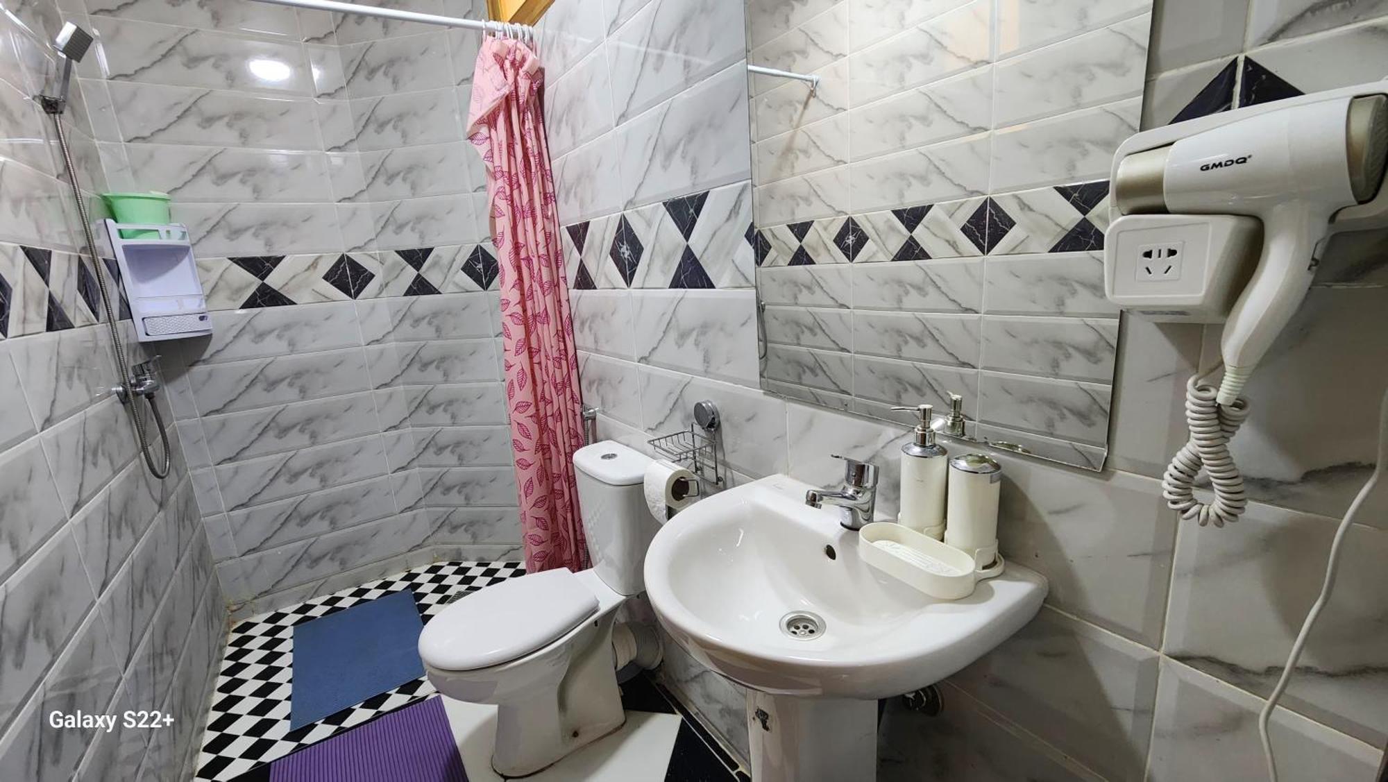 C A 7 Min De L'aeroport De Marrakech Appartement *