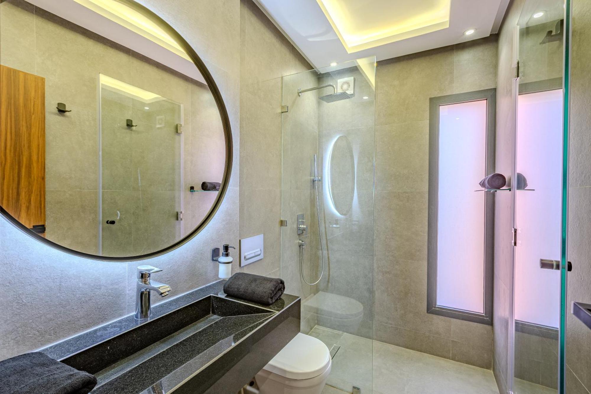 Exclusive Penthouse Gueliz Rooftop, Jacuzzi & Pool Appartement *