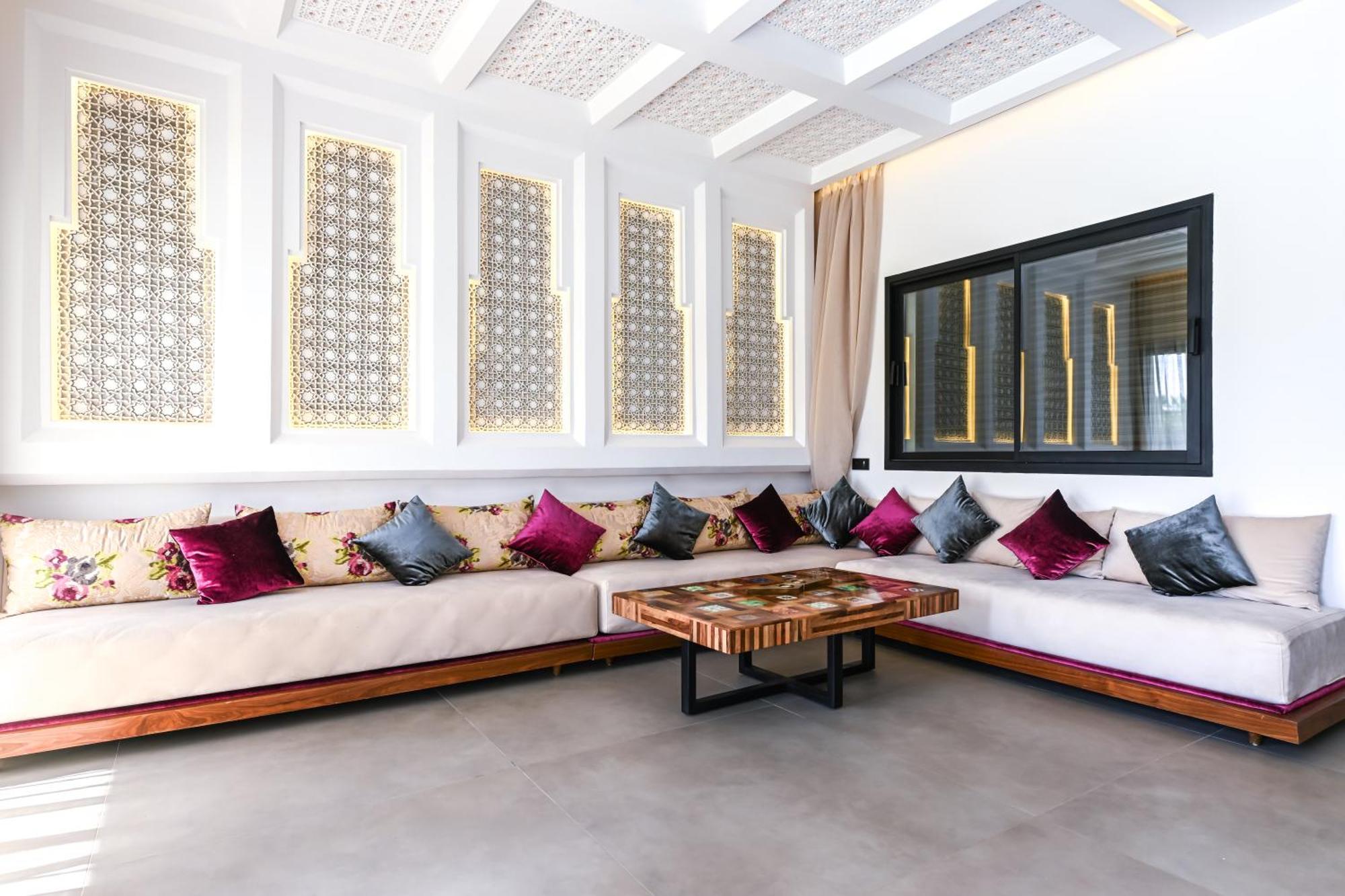 Safira, Haut-standing Avec Piscine & Hammam