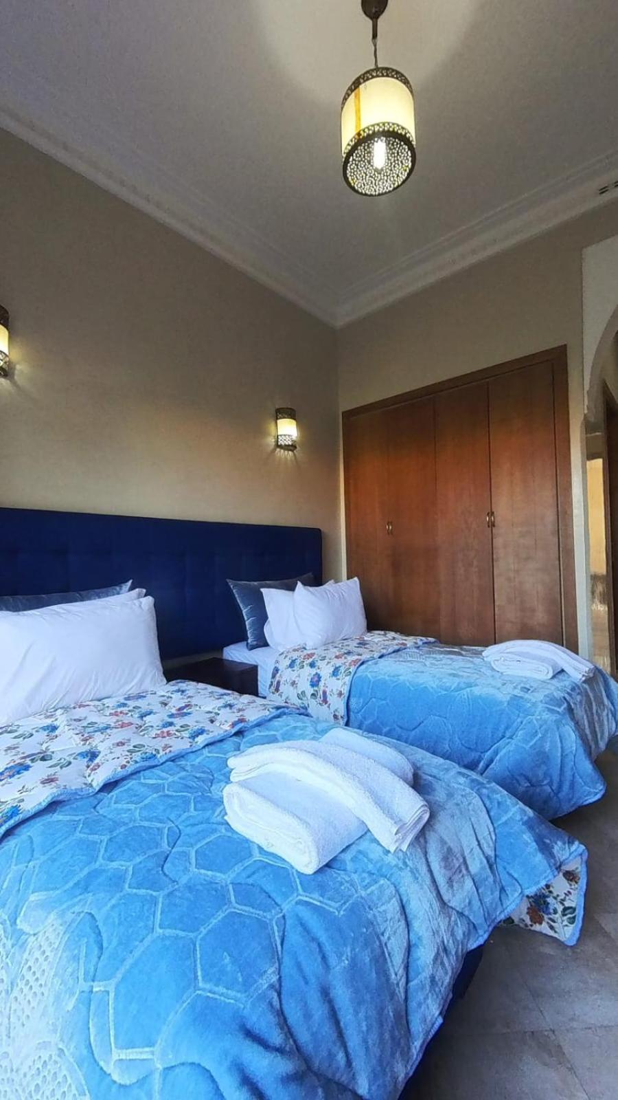Belle Vue - With A Private & Heated Pool *