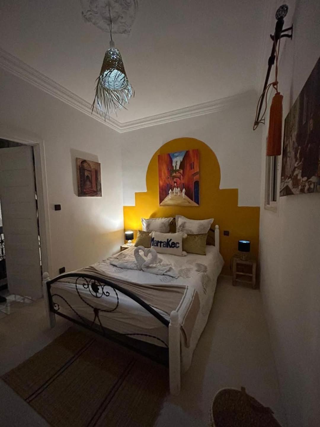 Séjour chez l'habitant By Maison Noe, Aa22