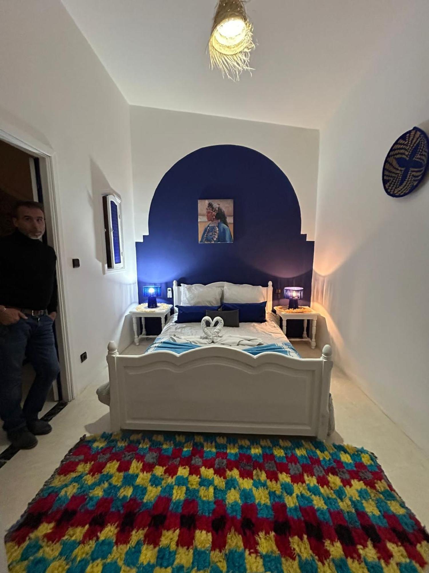Le Shams Homestay *