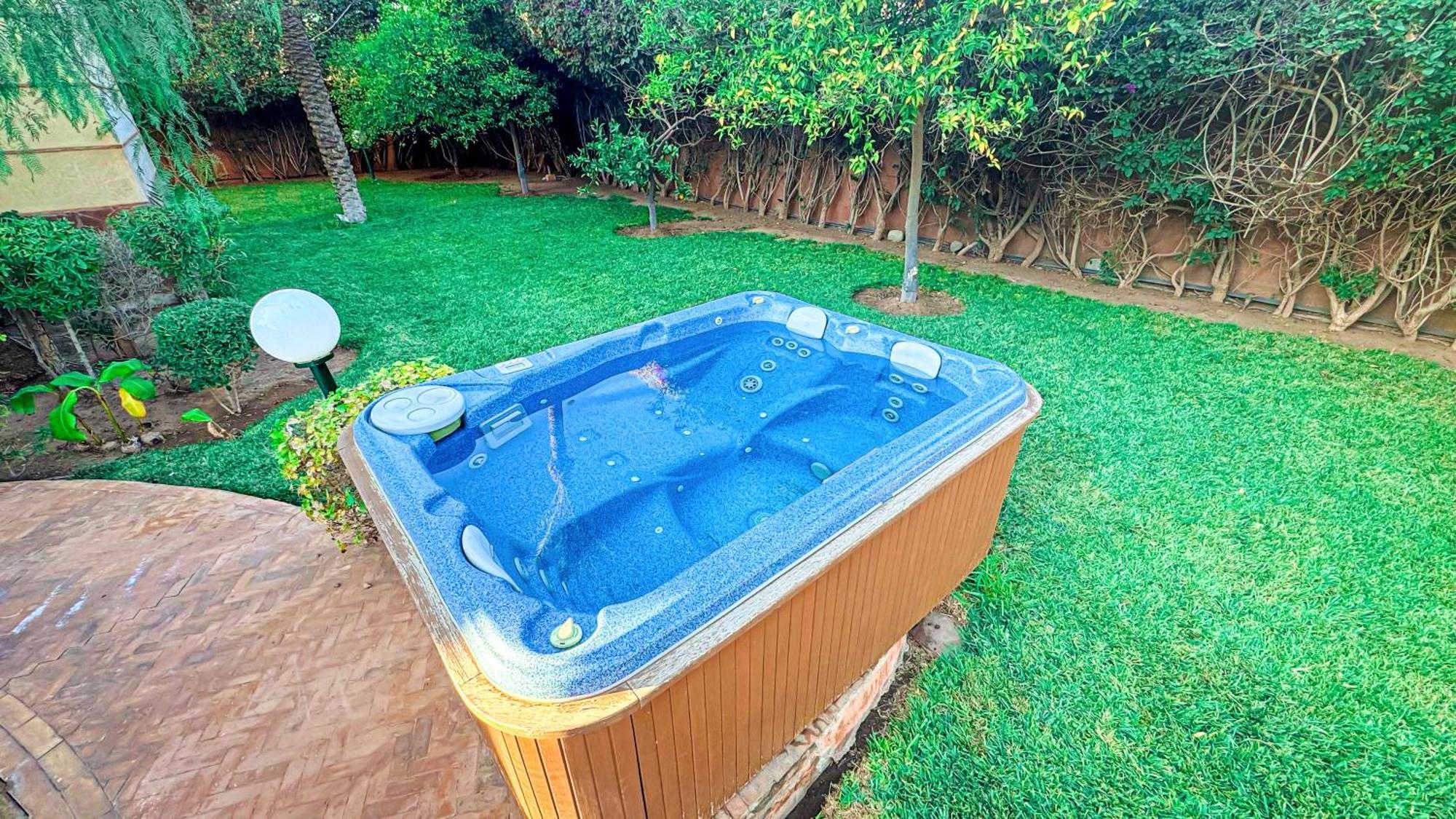Villa Charming Luxury - Pool & Hot Tub *