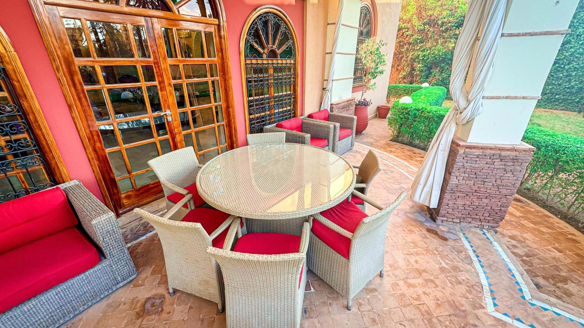 Charming Luxury - Pool & Hot Tub Villa Marrakesh