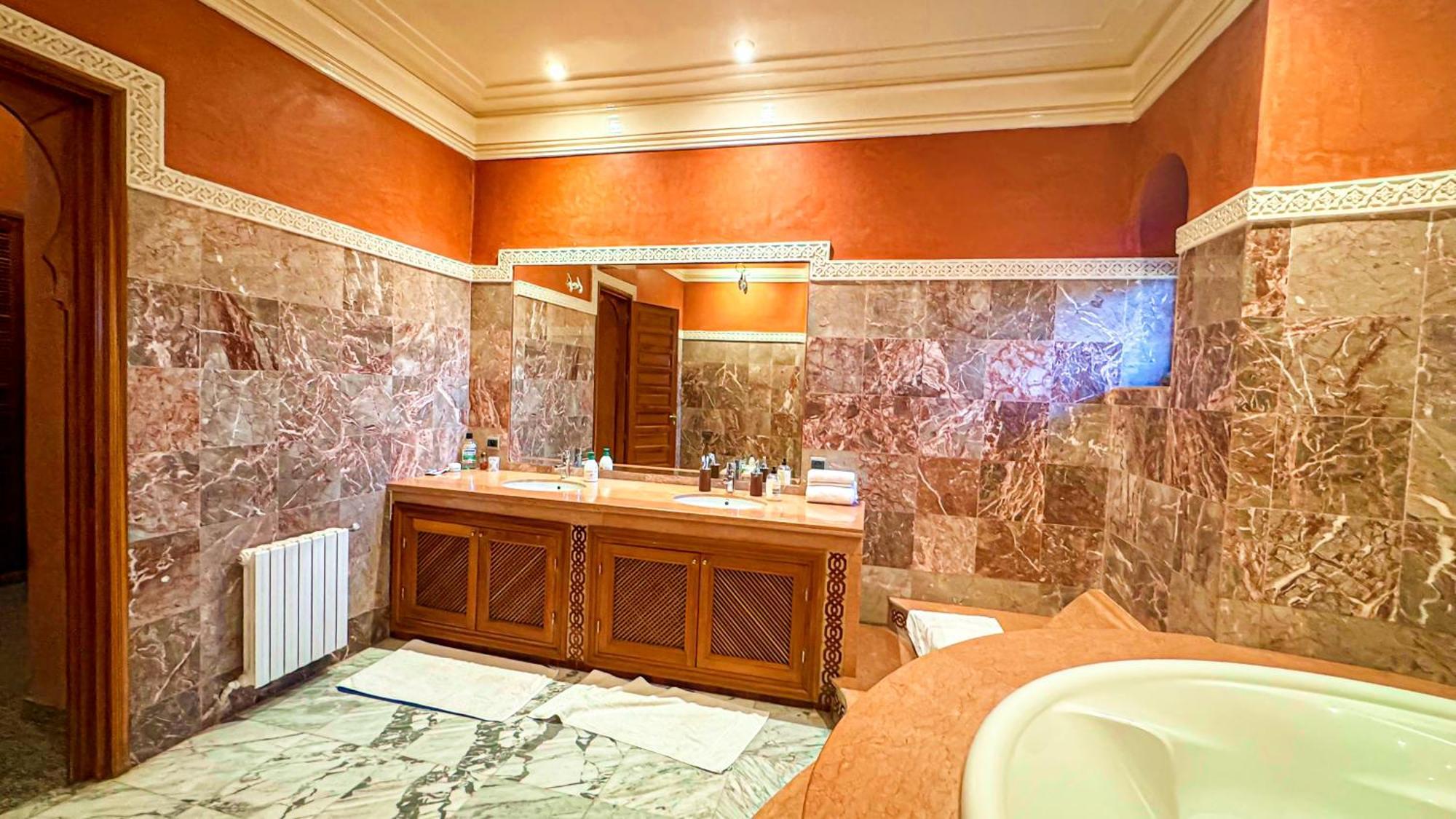 Charming Luxury - Pool & Hot Tub * Marrakesh