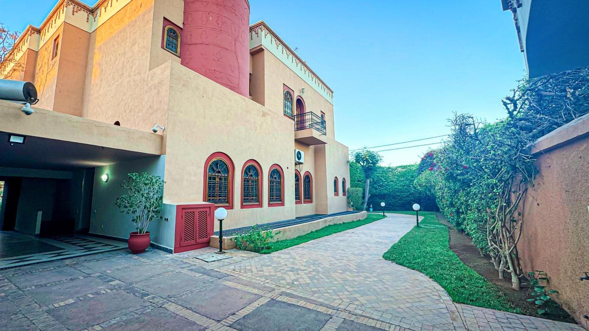 Villa Charming Luxury - Pool & Hot Tub *