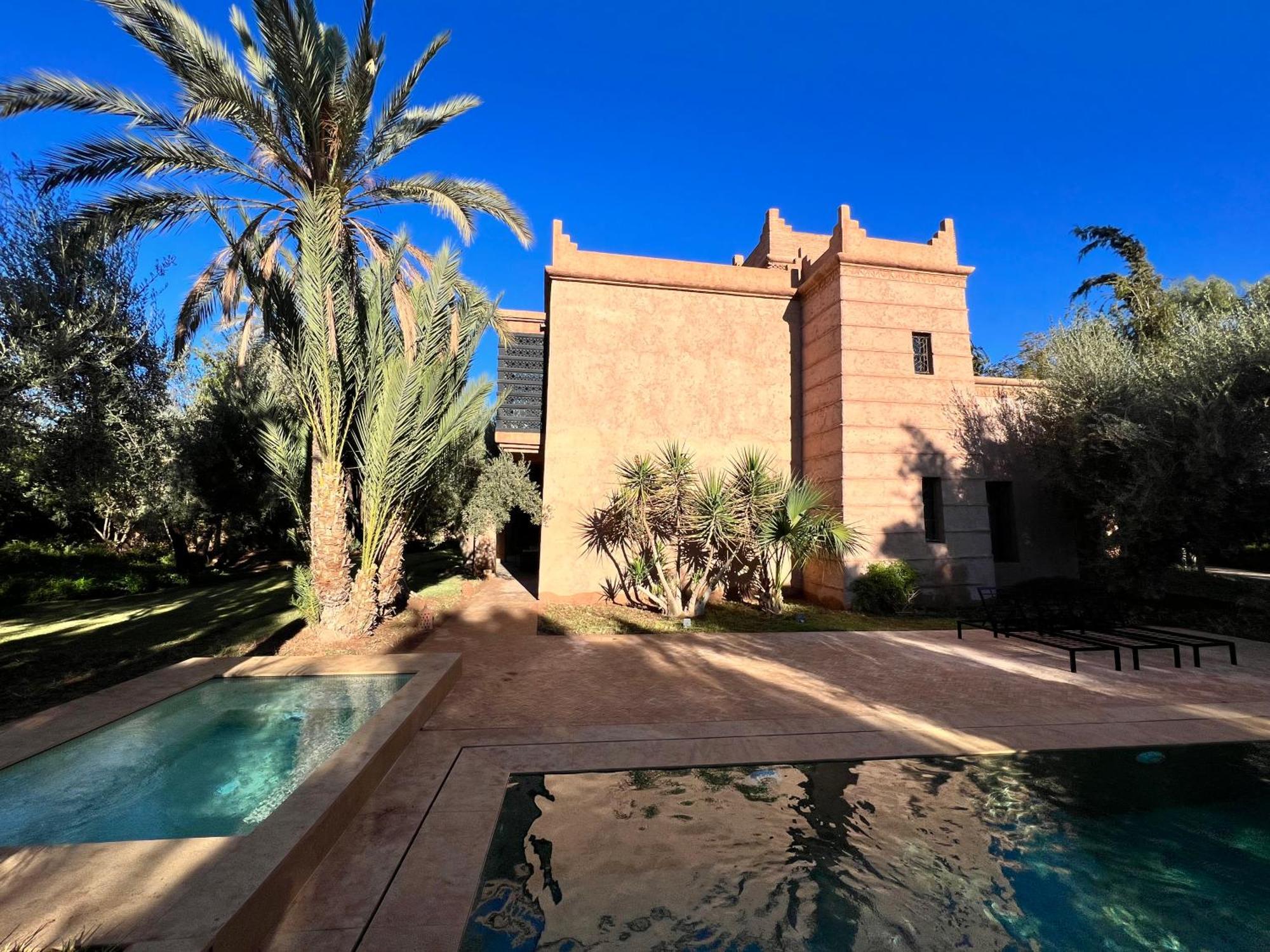 Villa Kasbah De Luxe, Piscine Et Jacuzzi Chauffes, Jardin Tropical Marrakesh