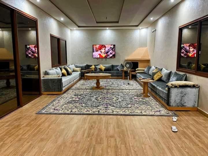 Villa Tasnim *