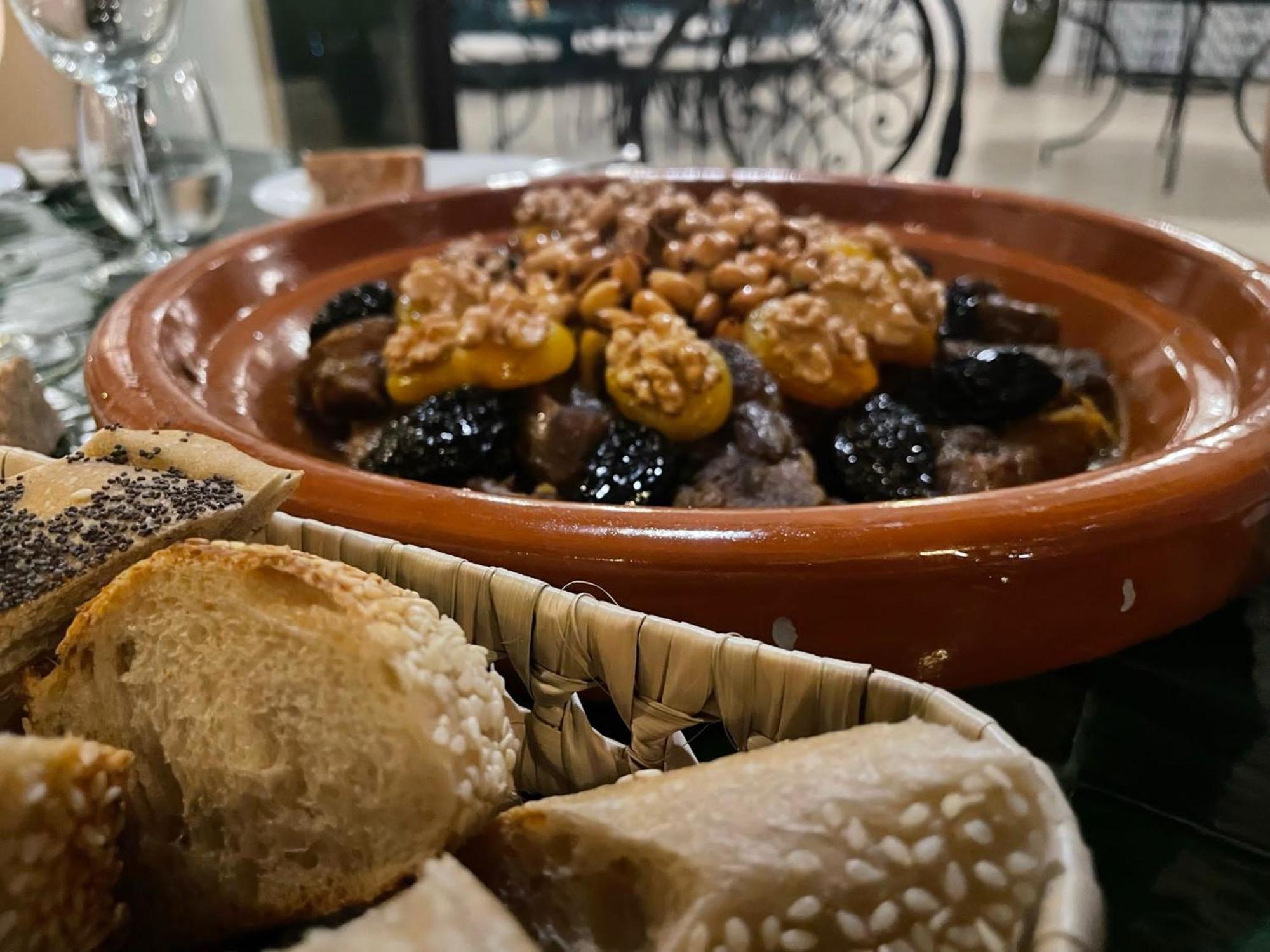 Riad Tarba &