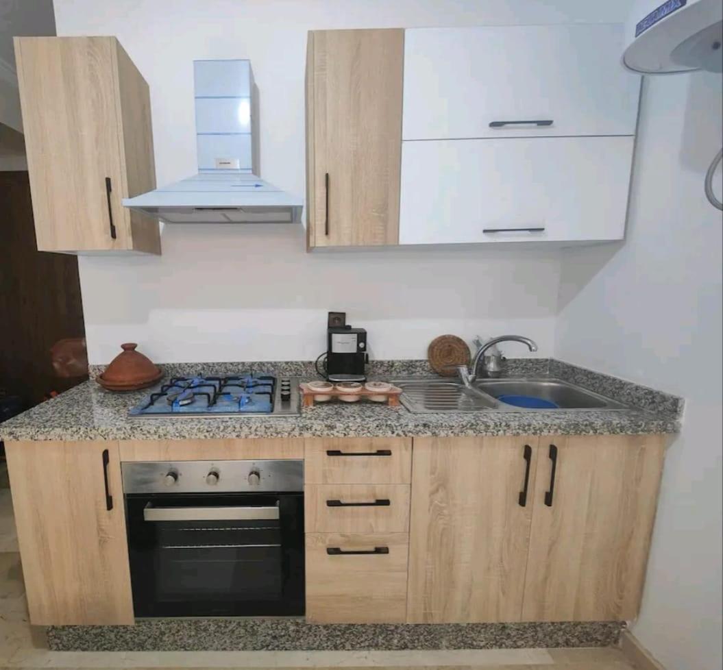 Appartement Au Centre De Marrakech Wi-fi,smart Tv, Pool *