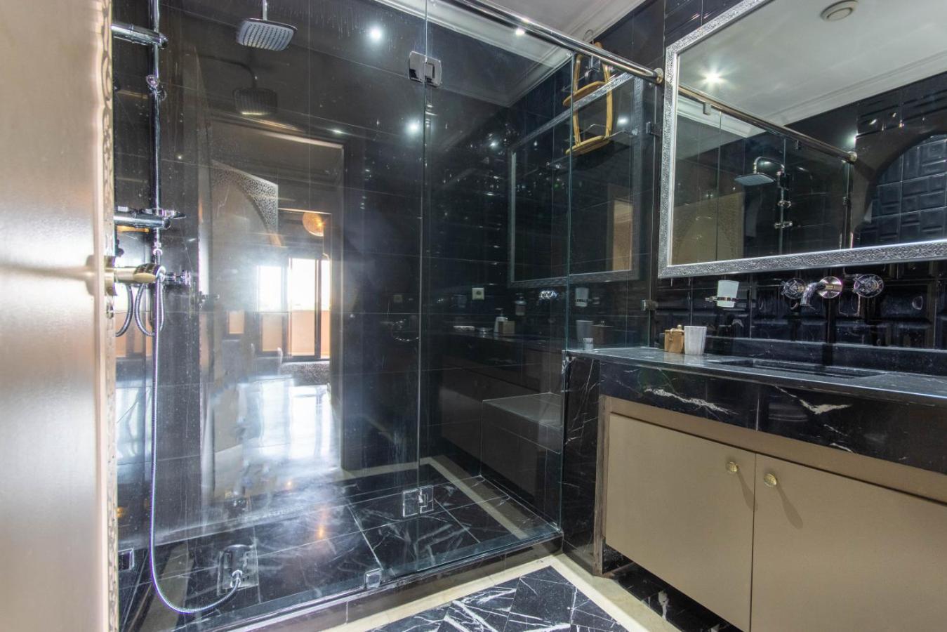 Appartement Confort And Modernite Face Du Pestana Cr7 M Avenue