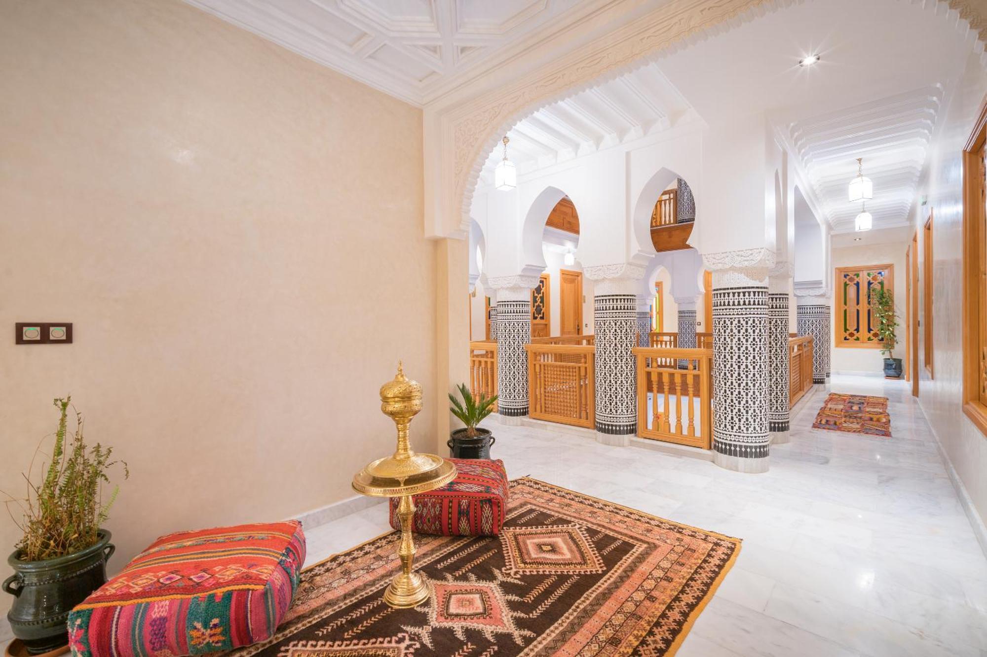 Riad Atlas Palace &